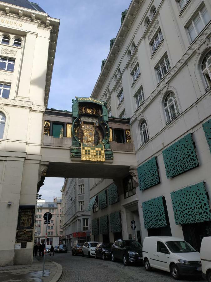 Central Vienna Apartment With Unique 40M2 City Garden & Self Check In Zewnętrze zdjęcie